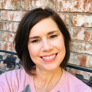 Meet your Posher, Laura